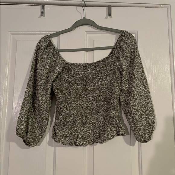 Green Floral Blouse - Picture 1 of 2